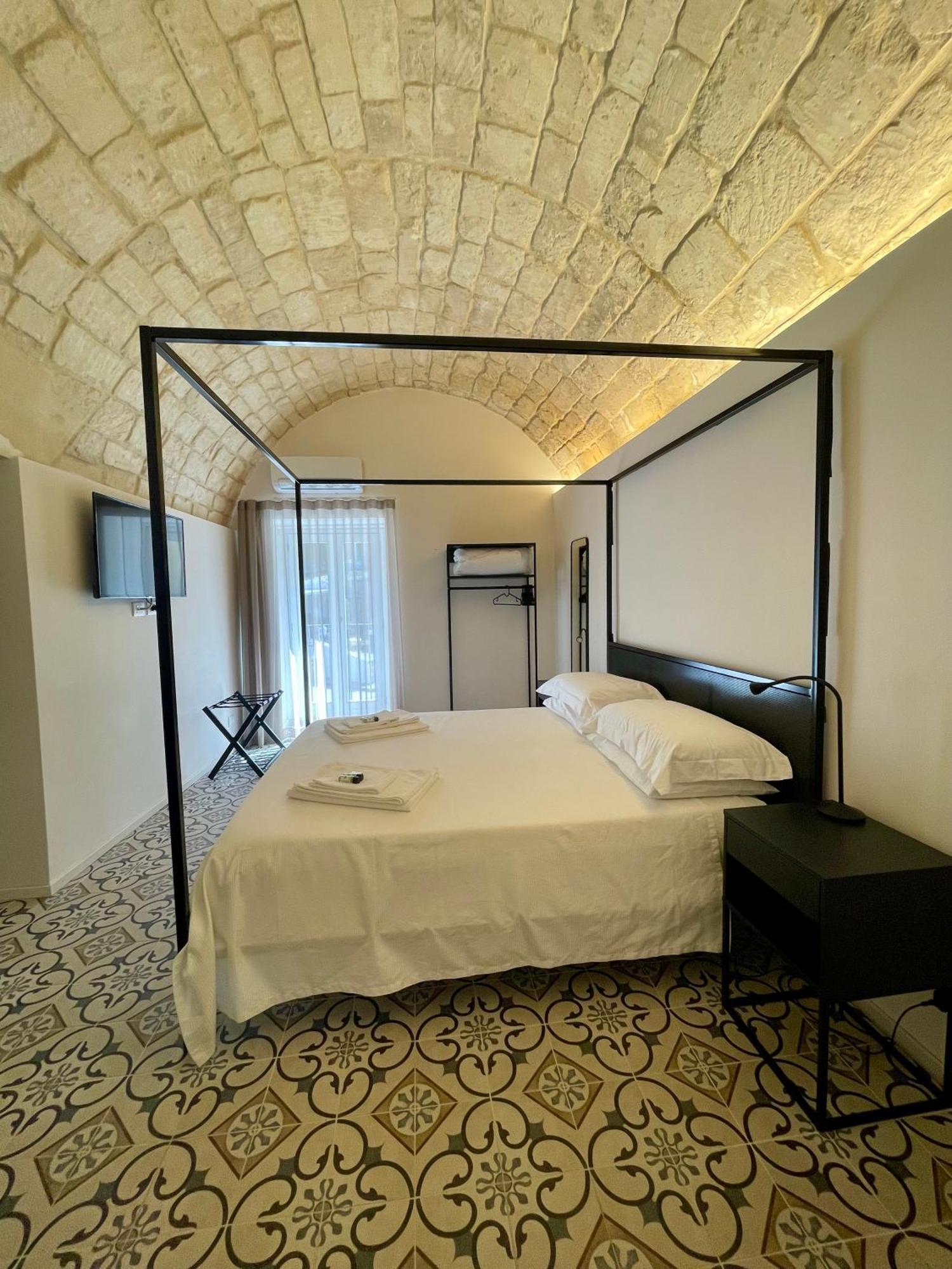 Moronero Hotel รากูซา ภายนอก รูปภาพ