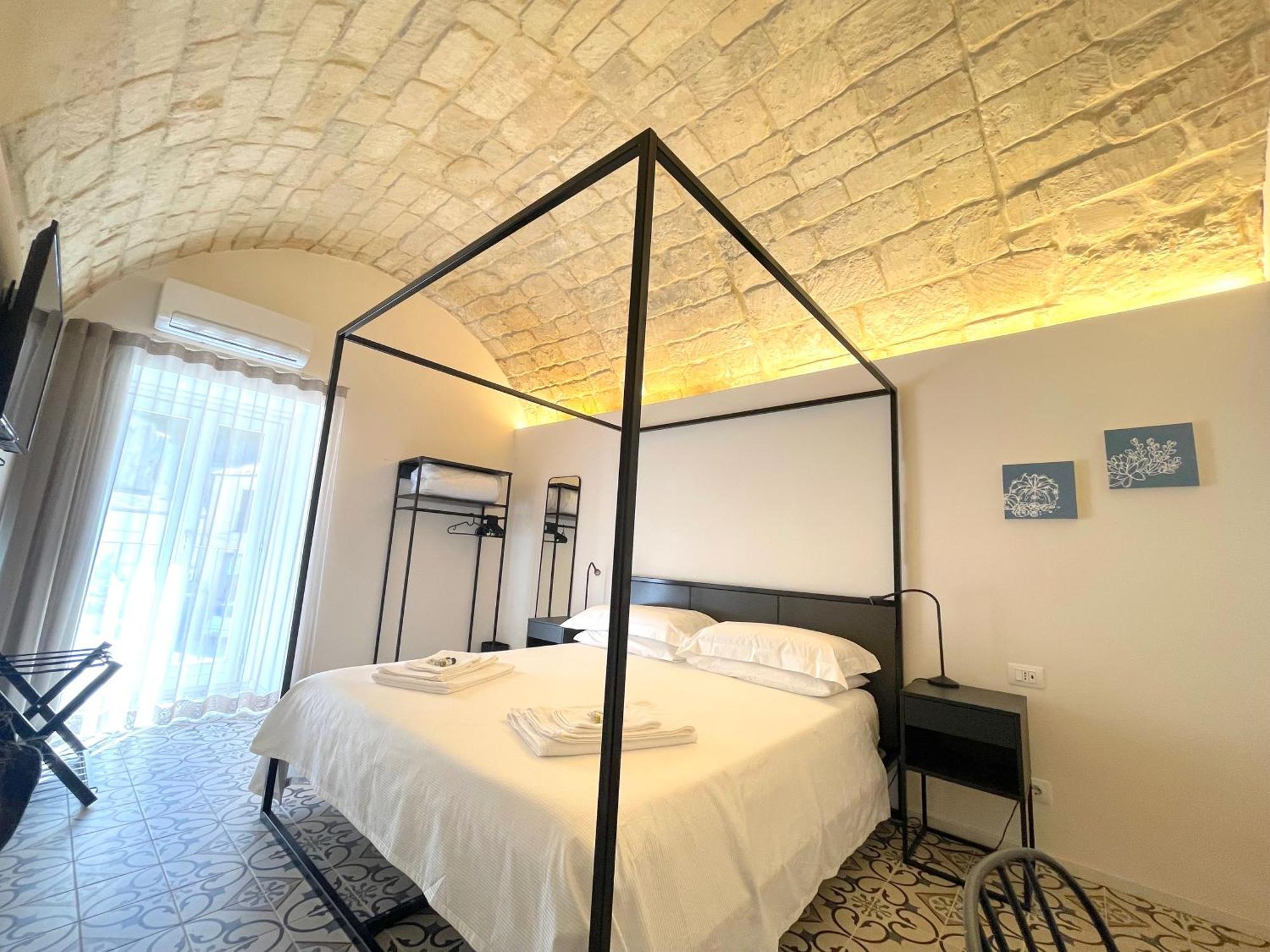 Moronero Hotel รากูซา ภายนอก รูปภาพ