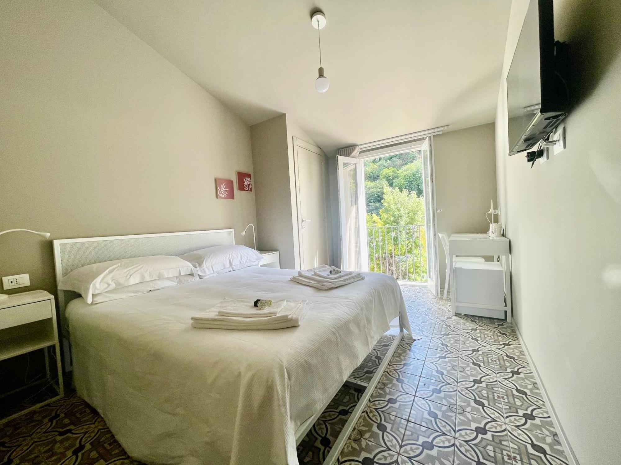 Moronero Hotel รากูซา ภายนอก รูปภาพ