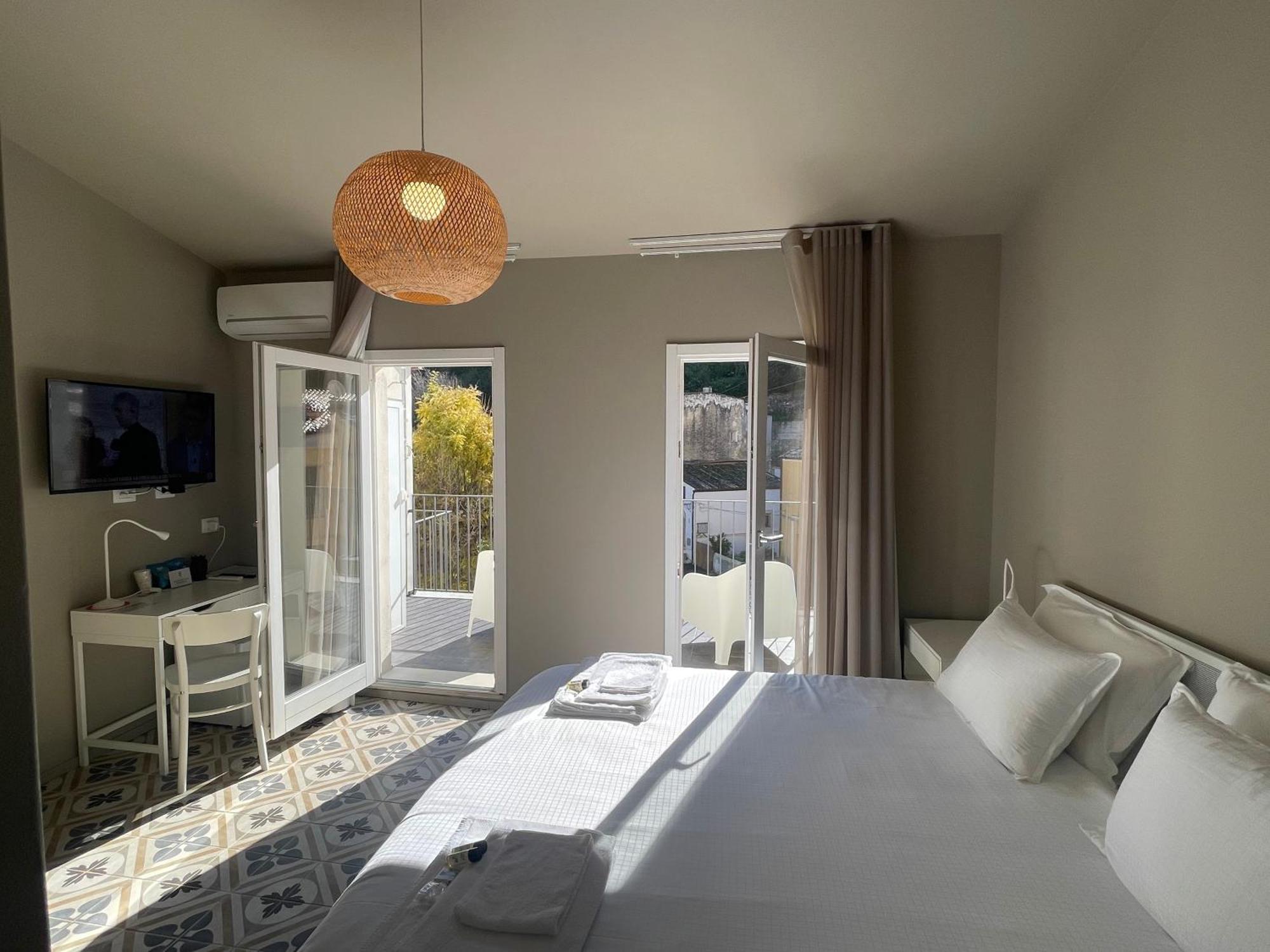 Moronero Hotel รากูซา ภายนอก รูปภาพ